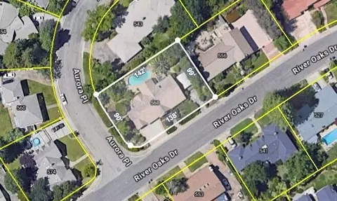 View/Area - 568 River Oaks Dr, Redding, CA 96001 photo 2 of 2