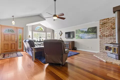 Other - 568 River Oaks Dr, Redding, CA 96001 photo 2 of 7