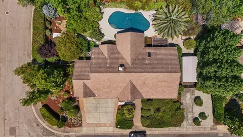 View/Area - 568 River Oaks Dr, Redding, CA 96001 photo 1 of 2