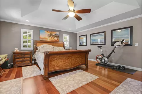 Bedroom - 568 River Oaks Dr, Redding, CA 96001 photo 8 of 10