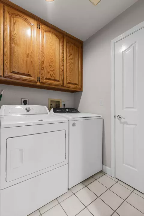 Other - 568 River Oaks Dr, Redding, CA 96001 photo 4 of 7