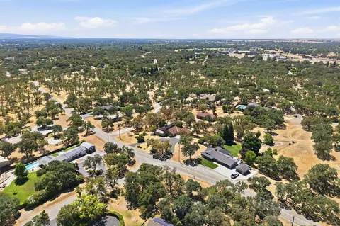 View/Area - 21445 Wilcox Rd, Red Bluff, CA 96080 photo 3 of 6