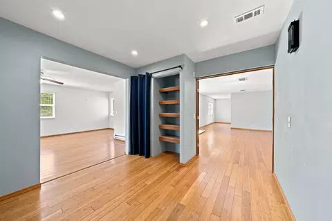 Living - 21445 Wilcox Rd, Red Bluff, CA 96080 photo 8 of 10