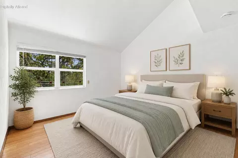 Bedroom - 21445 Wilcox Rd, Red Bluff, CA 96080 photo 2 of 4
