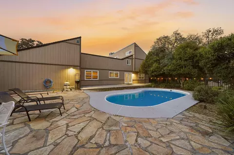 Exterior - 21445 Wilcox Rd, Red Bluff, CA 96080 photo 4 of 12