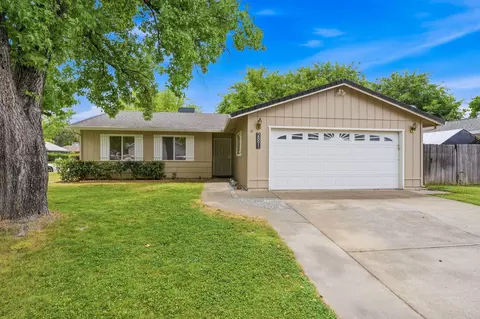 2891 Pernie Trl, Redding, CA 96001