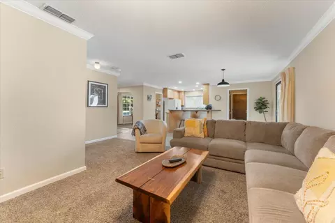 3060 Monte Bello Dr, Redding, CA 96001 photo 4