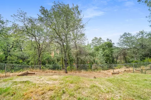 1788 Riviera Dr, Redding, CA 96001 photo 31