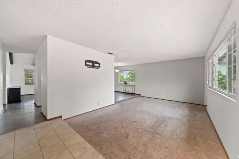 1788 Riviera Dr, Redding, CA 96001 photo 5