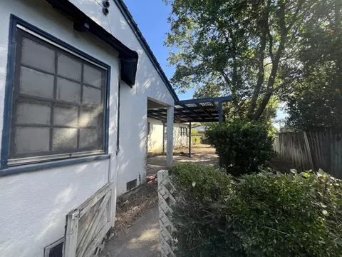 Exterior - 116 Gurnsey Ave, Red Bluff, CA 96080 photo 4 of 12