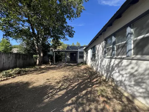 Exterior - 116 Gurnsey Ave, Red Bluff, CA 96080 photo 7 of 12