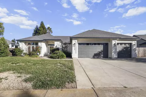 Exterior - 2724 Western Oak Dr, Redding, CA 96002 photo 13 of 13