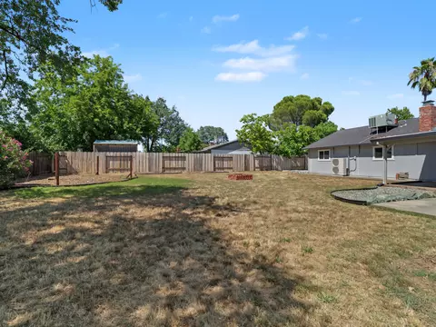 1424 Calexico Dr, Redding, CA 96003 photo 28