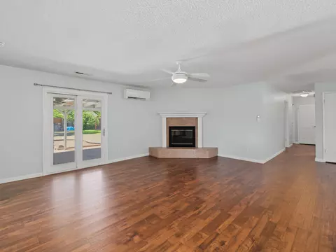 1424 Calexico Dr, Redding, CA 96003 photo 3