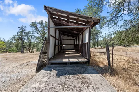 Other - 21036 Boyle Rd, Redding, CA 96003 photo 4 of 10
