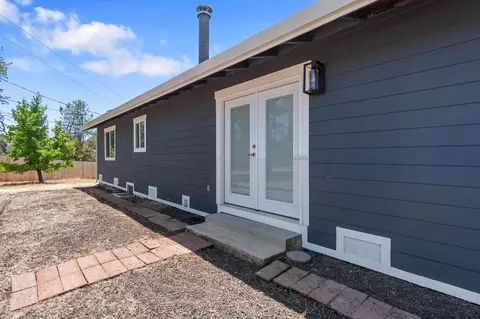 Other - 21036 Boyle Rd, Redding, CA 96003 photo 3 of 10