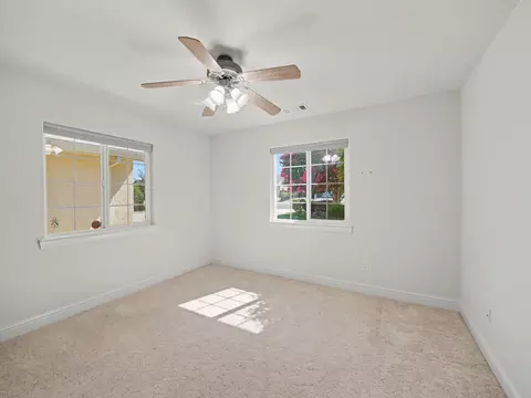 Bedroom - 4624 Columbine Dr, Redding, CA 96002 photo 3 of 4