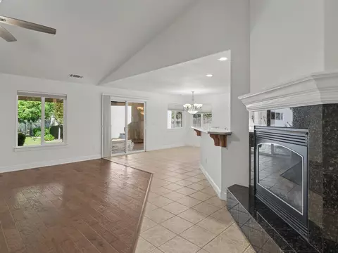 Living - 4624 Columbine Dr, Redding, CA 96002 photo 2 of 3