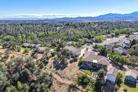 View/Area - 2804 Panorama Dr, Redding, CA 96003 photo 13 of 13