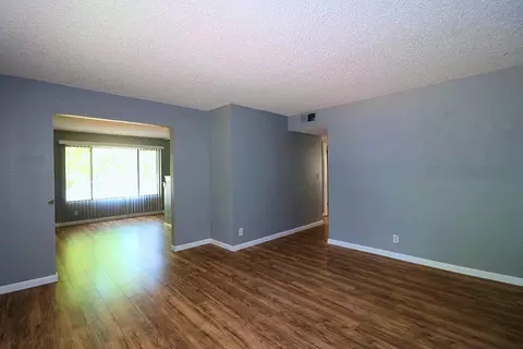 965 Jamieson Ct, Redding, CA 96003 photo 5