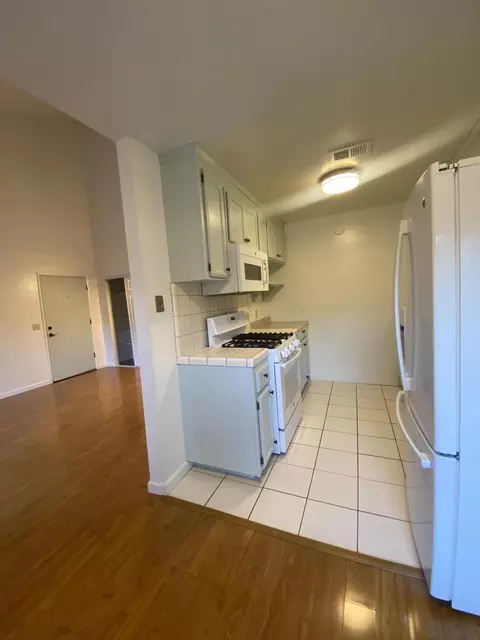 Kitchen - 345 Eldridge Ave, Vacaville, CA 95688 photo 1 of 2