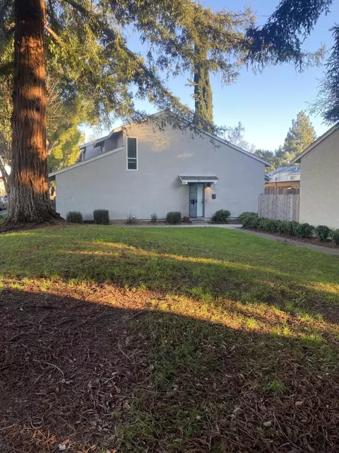 Exterior - 345 Eldridge Ave, Vacaville, CA 95688 photo 4 of 7