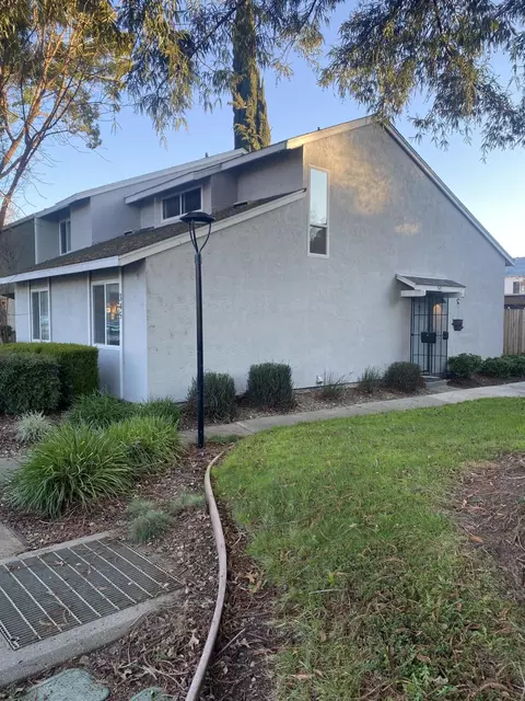 Exterior - 345 Eldridge Ave, Vacaville, CA 95688 photo 2 of 7