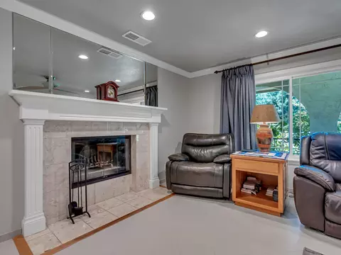 Living - 1875 Crestmont Dr, Redding, CA 96002 photo 2 of 3