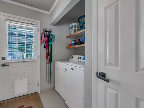 Other - 1875 Crestmont Dr, Redding, CA 96002 photo 3 of 7