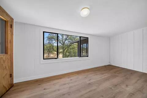 Bedroom - 1640 Highland Ave, Redding, CA 96001 photo 1 of 13