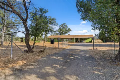 21241 Boyle, Redding, CA 96003
