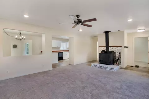Living - 8154 Churn Creek Rd, Redding, CA 96002 photo 4 of 8