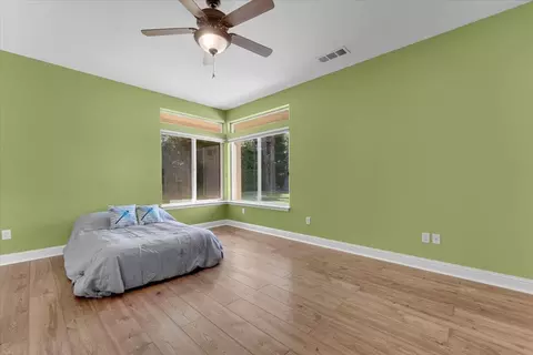 Bedroom - 1530 Gold Hills Dr, Redding, CA 96003 photo 1 of 8