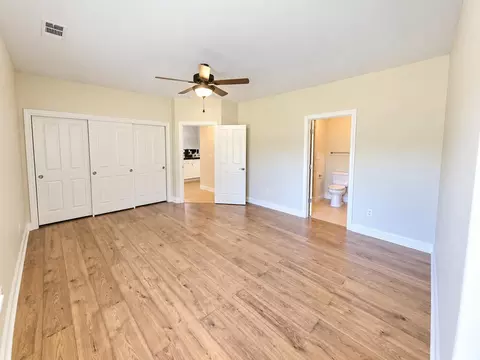 Bedroom - 1530 Gold Hills Dr, Redding, CA 96003 photo 2 of 11