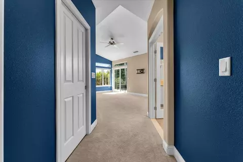 Entry Way - 1530 Gold Hills Dr, Redding, CA 96003 photo 7 of 9