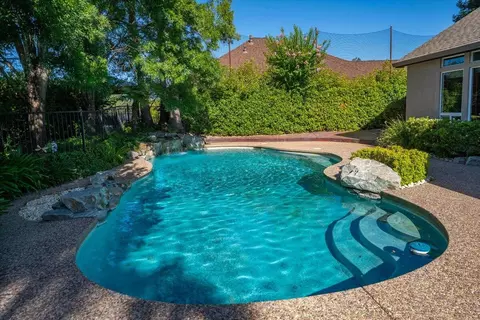 Exterior - 1530 Gold Hills Dr, Redding, CA 96003 photo 11 of 25