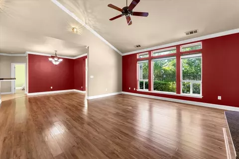 Living - 1530 Gold Hills Dr, Redding, CA 96003 photo 5 of 12