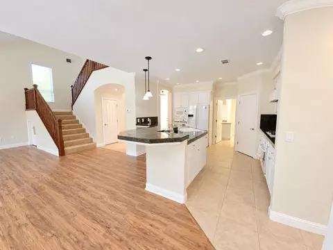 Kitchen - 1530 Gold Hills Dr, Redding, CA 96003 photo 4 of 4