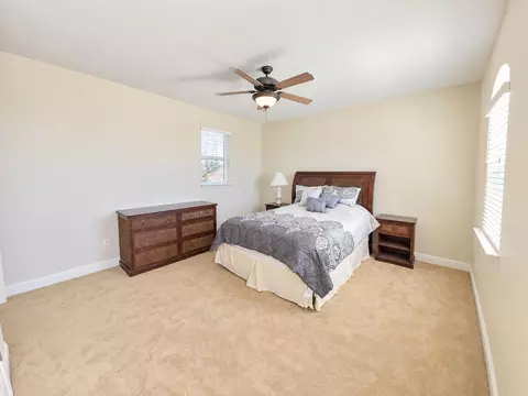 Bedroom - 1530 Gold Hills Dr, Redding, CA 96003 photo 8 of 11
