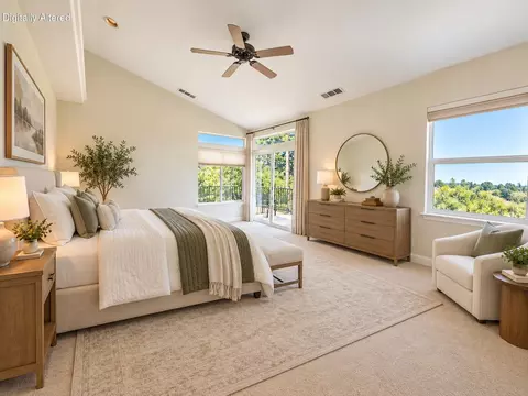 Bedroom - 1530 Gold Hills Dr, Redding, CA 96003 photo 5 of 11