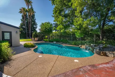 Exterior - 1530 Gold Hills Dr, Redding, CA 96003 photo 6 of 25
