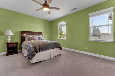 Bedroom - 1530 Gold Hills Dr, Redding, CA 96003 photo 8 of 8