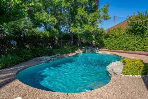 Exterior - 1530 Gold Hills Dr, Redding, CA 96003 photo 12 of 25