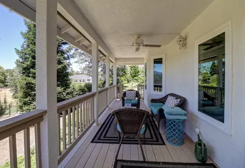 Exterior - 6328 Carmel Dr, Redding, CA 96003 photo 3 of 10