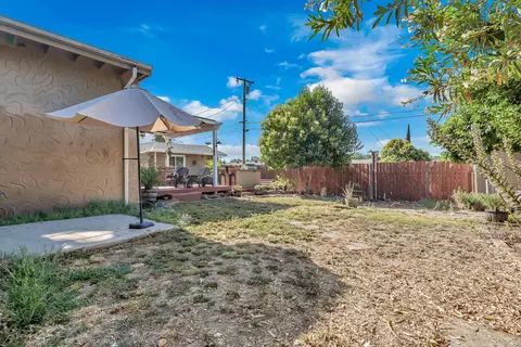 Exterior - 216 Treasure Dr, Red Bluff, CA 96080 photo 5 of 13
