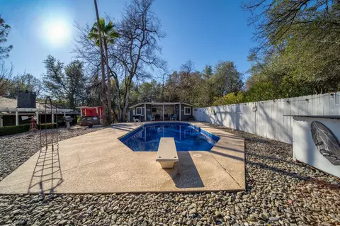 Exterior - 20114 Vernita Dr, Redding, CA 96003 photo 51 of 52