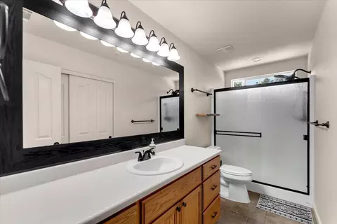 4575 Cerro Ln, Redding, CA 96001 photo 13