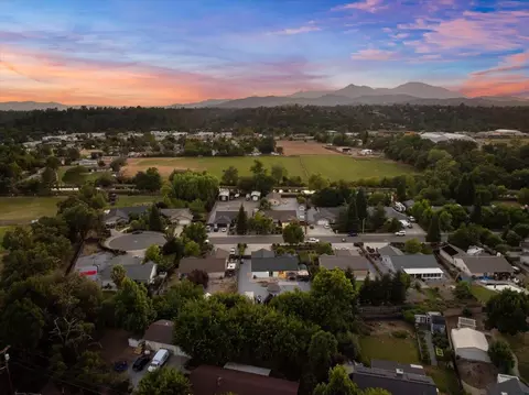 4575 Cerro Ln, Redding, CA 96001 photo 37