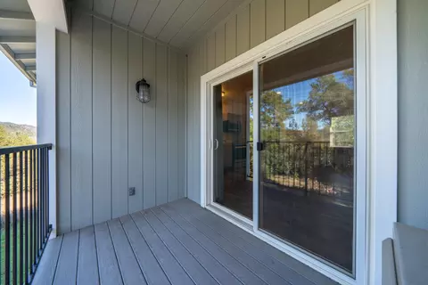 Exterior - 19404 Peppernut Dr, Redding, CA 96003 photo 2 of 4