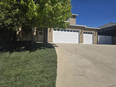 Exterior - 1946 Tarmac Rd, Redding, CA 96003 photo 11 of 12